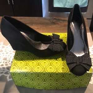 Gianni Bini Suede Wedges